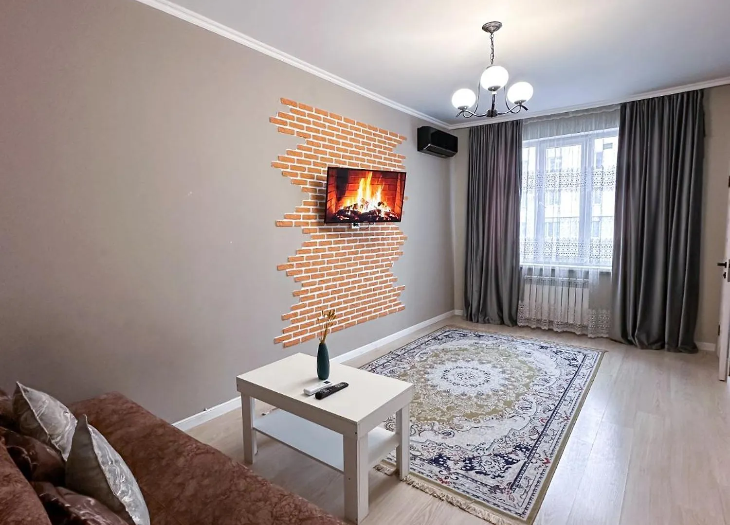 Солнечная Квартира В Городе Алматы Apartment Almaty